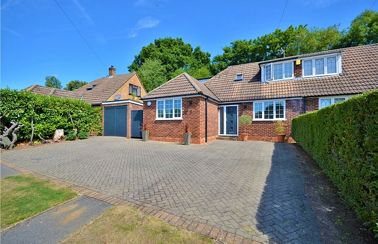 4 bedroom bungalow for sale - Mason Place, Sandhurst, Berkshire, GU47
