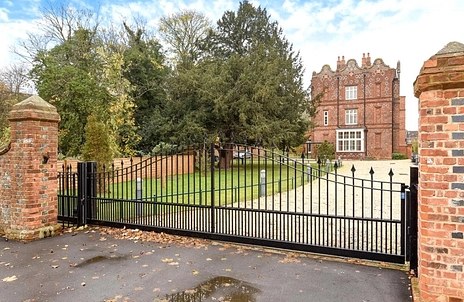 2 bedroom apartment for sale - Eton Wick Road, Eton, Windsor, Berkshire, SL4 - Property View 3