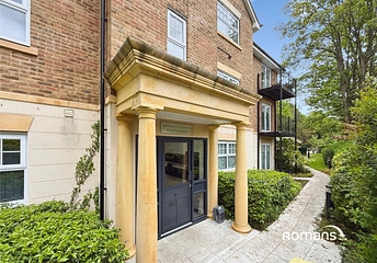 2 bedroom apartment to rent - Gerrard Court, 473 West Wycombe Road, High Wycombe, HP12 - Property View 1