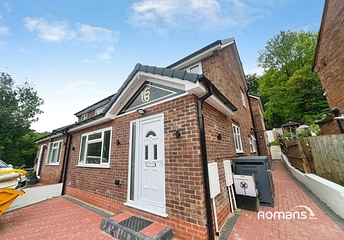 3 bedroom duplex to rent - Micklefield Road, High Wycombe, HP13 - Property View 1