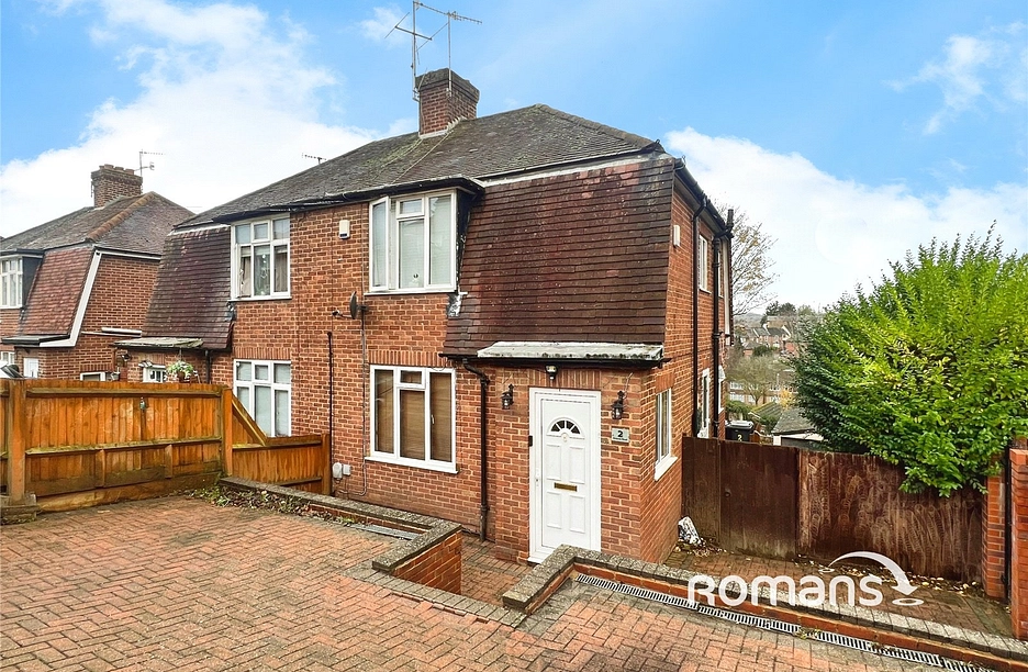 3 bedroom house to rent - Greaves Road, High Wycombe, HP13 - Property View 1
