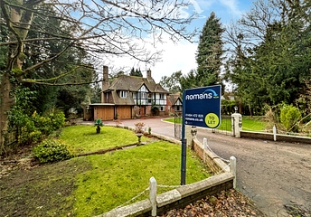 4 bedroom house to rent - Daws Hill Lane, High Wycombe, HP11 - Property View 1