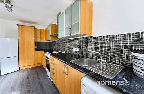 1 bedroom apartment to rent - West Wycombe Road, High Wycombe, Buckinghamshire, HP12 - Property View 2