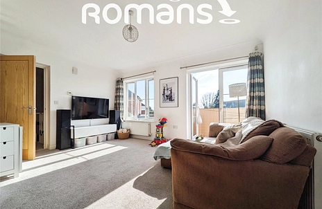 2 bedroom coach house to rent - Red Kite Close, High Wycombe, HP13 - Property View 3