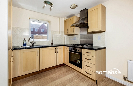 2 bedroom coach house to rent - Regis Park Road, Reading, Berkshire, RG6 - Property View 3