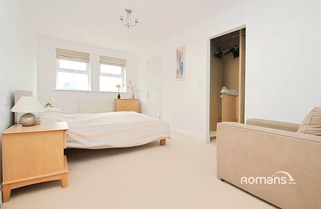 2 bedroom apartment to rent - Crispin Way, Uxbridge, UB8 - Property View 3