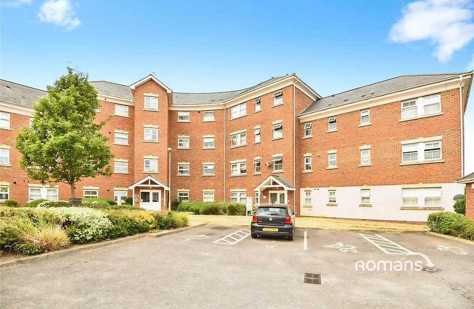 2 bedroom apartment to rent - Crispin Way, Uxbridge, UB8 - Property View 1