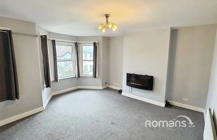 3 bedroom apartment to rent - York Road, Aldershot, Hampshire, GU11