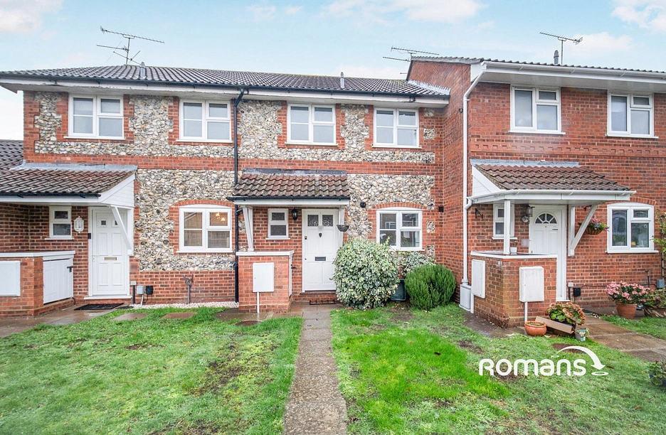 3 bedroom house to rent - Ryves Avenue, Yateley, Hampshire, GU46 - Property View 1