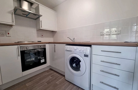 1 bedroom apartment to rent - Meadowlea Close, Harmondsworth, West Drayton, UB7 - Property View 3