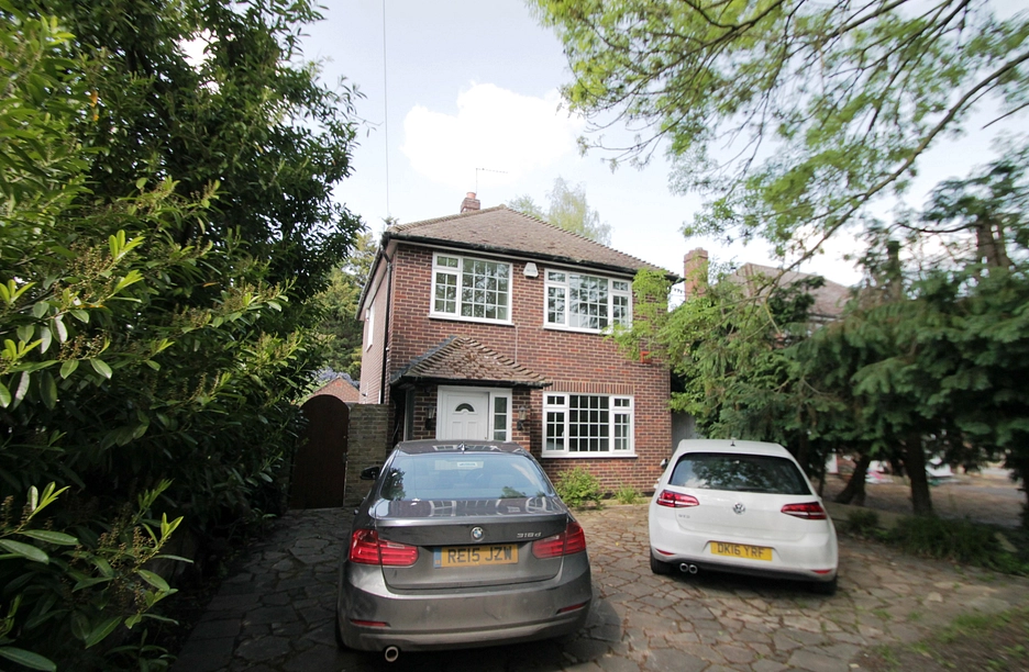 3 bedroom house to rent - Bath Road, West Drayton, UB7 - Property View 1