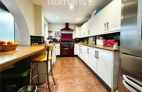 4 bedroom house for sale - Cheviot Road, Sandhurst, Berkshire, GU47 - Property View 2