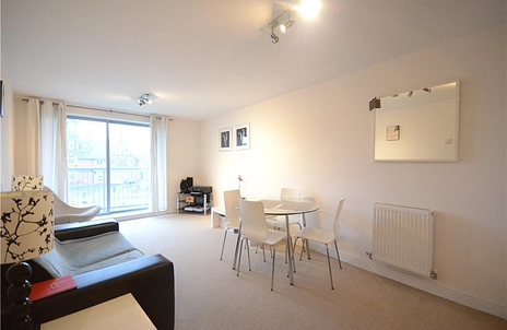 2 bedroom apartment for sale - Brand House, Coombe Way, Farnborough, Hampshire, GU14 - Property View 2