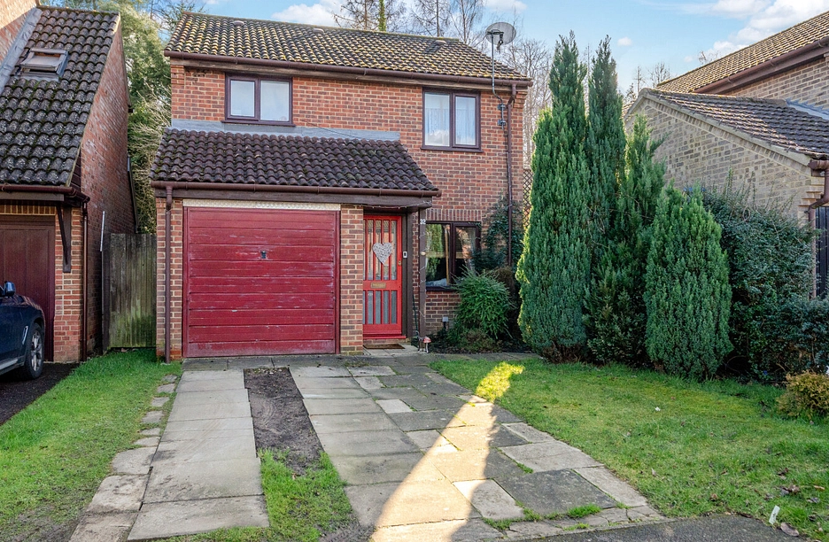3 bedroom house for sale - Micheldever Way, Bracknell, Berkshire, RG12 - Property View 1