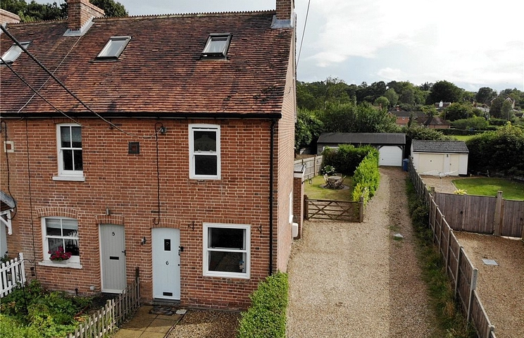 2 bedroom house for sale - Sandpit Cottages, Tadpole Lane, Ewshot, Farnham, GU10