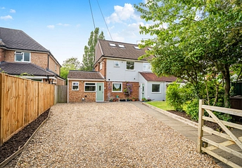 5 bedroom house for sale - South Lane, Ash, Aldershot, Surrey, GU12 - Property View 1