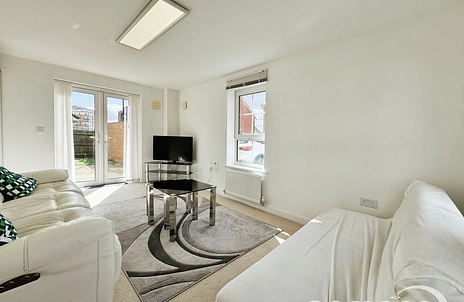 4 bedroom townhouse for sale - John Liddell Way, Basingstoke, Hampshire, RG21 - Property View 2