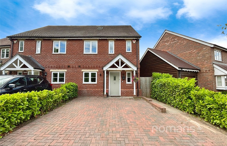 4 bedroom house for sale - Monteagle Gardens, Yateley, Hampshire, GU46