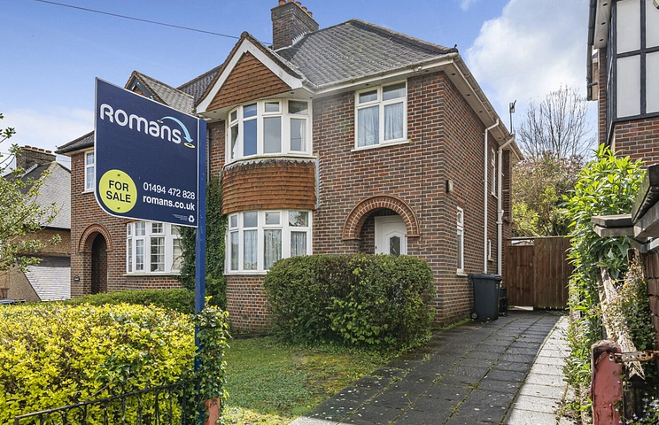 3 bedroom house for sale - Colville Road, High Wycombe, HP11