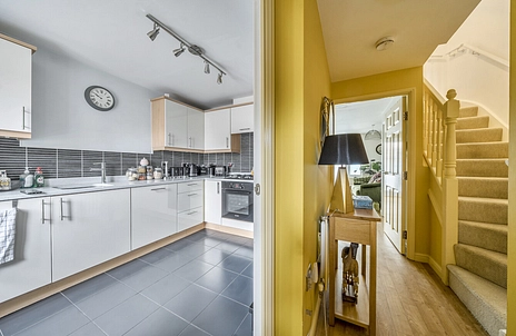 3 bedroom house for sale - Winterbourne Road, Swindon, Wiltshire, SN25 - Property View 3