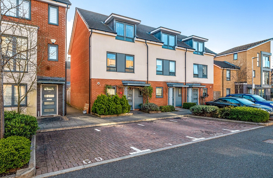 3 bedroom house for sale - Padworth Avenue, Reading, Berkshire, RG2 - Property View 1