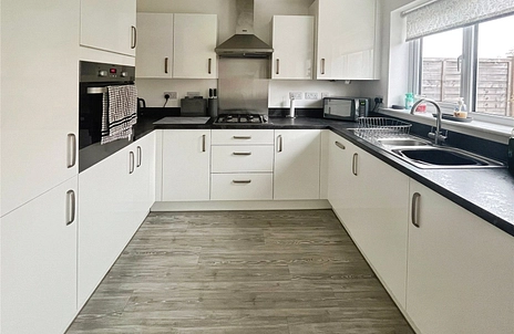 3 bedroom house for sale - Magdalene Close, South Marston, Swindon, Wiltshire, SN3 - Property View 3