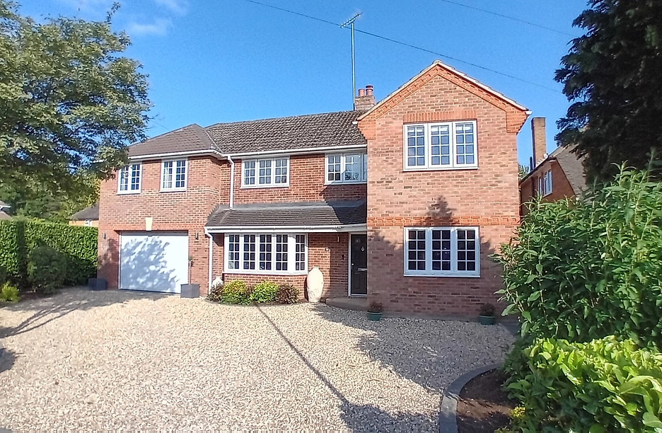 6 bedroom house for sale - Guildford Road, Fleet, Hampshire, GU51 - Property View 1