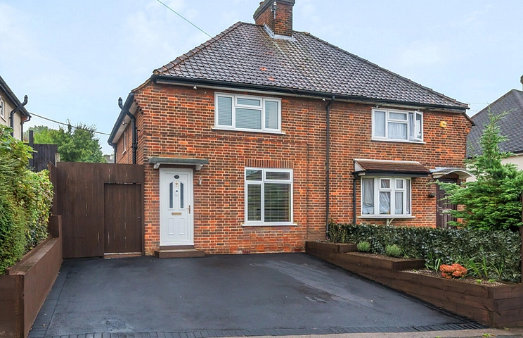 3 bedroom house for sale - Rowan Avenue, High Wycombe, Buckinghamshire, HP13