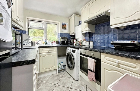 2 bedroom maisonette for sale - Upton Road, Tilehurst, Reading, Berkshire, RG30 - Property View 3