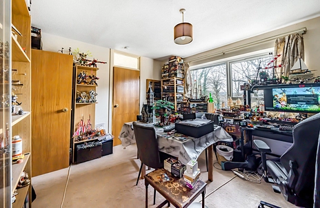 1 bedroom apartment for sale - Rectory Court, Cock Lane, High Wycombe, Buckinghamshire, HP13 - Property View 2