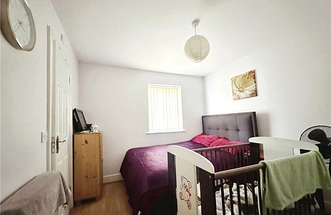 2 bedroom apartment for sale - Fryers Lane, High Wycombe, HP12 - Property View 3