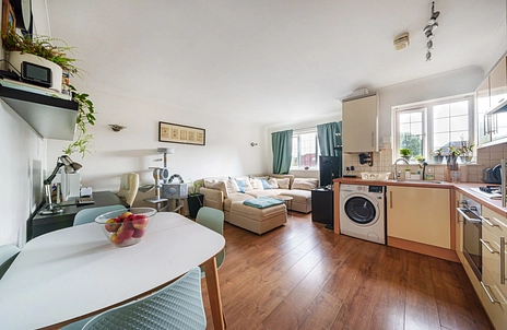 1 bedroom apartment for sale - West Wycombe Road, High Wycombe, HP12 - Property View 2