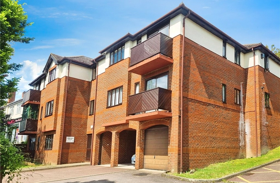 1 bedroom apartment for sale - London Road, Loudwater, High Wycombe, HP10 - Property View 1