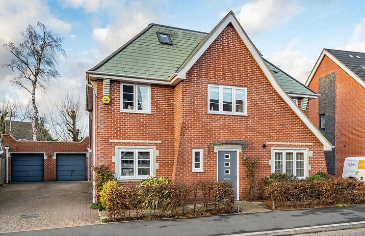 4 bedroom house for sale - Doolittle Avenue, High Wycombe, HP11