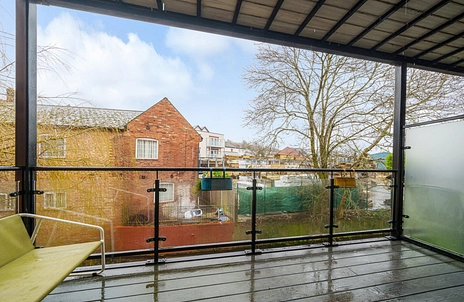 2 bedroom apartment for sale - Oakridge Road, High Wycombe, HP11 - Property View 3