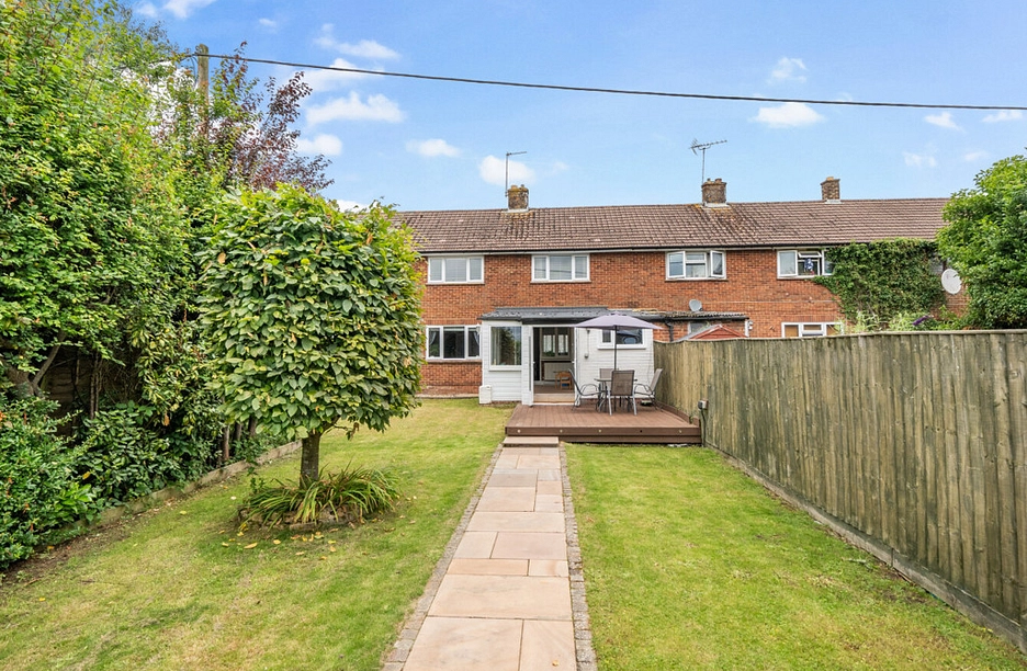 4 bedroom house for sale - Rugwood Road, Flackwell Heath, High Wycombe, HP10 - Property View 1