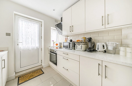 3 bedroom house for sale - Bowerdean Road, High Wycombe, Buckinghamshire, HP13 - Property View 2