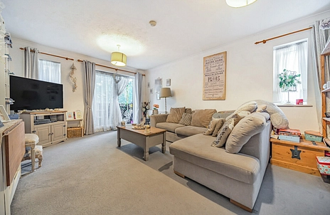 1 bedroom apartment for sale - London Road, Loudwater, High Wycombe, Buckinghamshire, HP10 - Property View 2