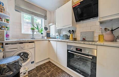 1 bedroom apartment for sale - London Road, Loudwater, High Wycombe, Buckinghamshire, HP10 - Property View 3