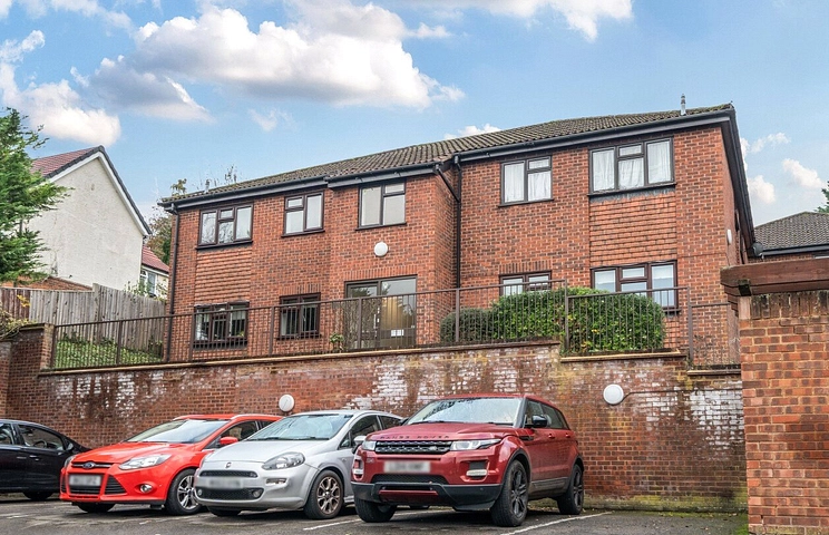 2 bedroom apartment for sale - Kaybridge Close, High Wycombe, Buckinghamshire, HP13