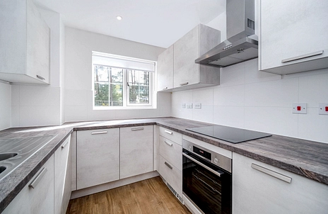 2 bedroom house to rent - Wilks Road, Crowthorne, RG45 - Property View 3