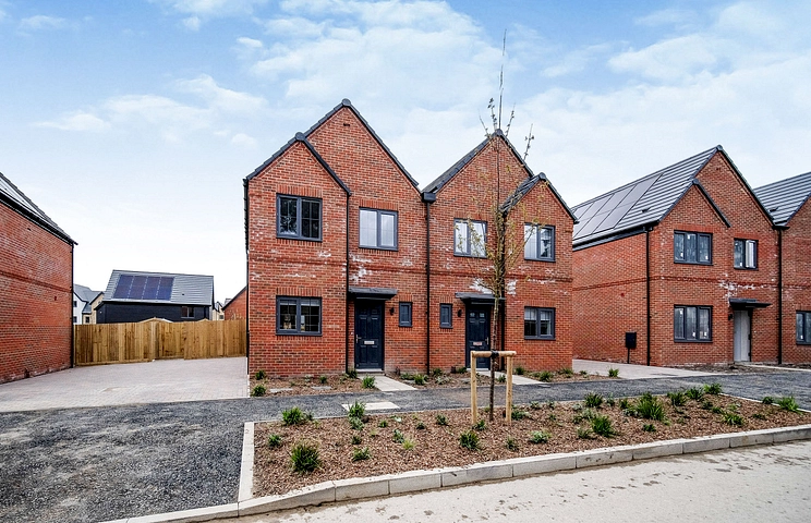 2 bedroom house to rent - Wilks Road, Crowthorne, RG45