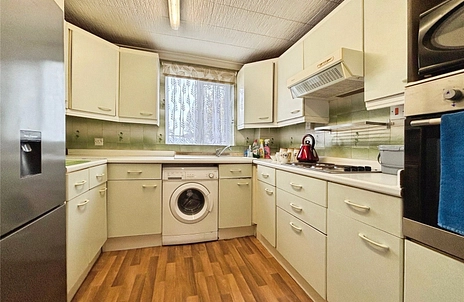 3 bedroom house for sale - Falcon Avenue, Reading, Berkshire, RG2 - Property View 3