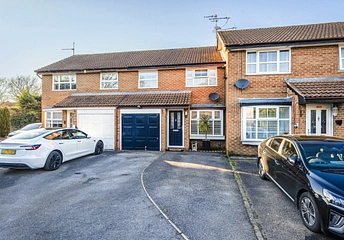 3 bedroom house for sale - Wimblington Drive, Lower Earley, RG6 - Property View 1