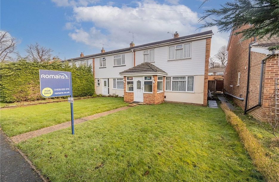 3 bedroom house for sale - Aldebury Road, Maidenhead, Berkshire, SL6 - Property View 1