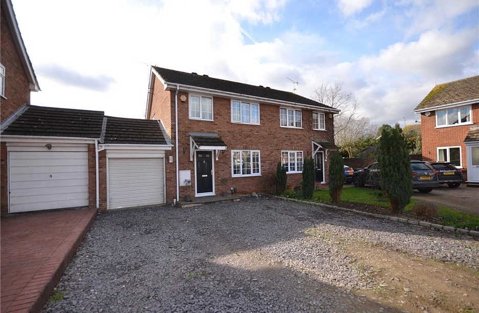 3 bedroom house for sale - Bissley Drive, Maidenhead, Berkshire, SL6 - Property View 1