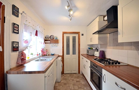 3 bedroom house for sale - All Saints Avenue, Maidenhead, Berkshire, SL6 - Property View 3