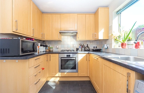 3 bedroom house for sale - Pheasants Croft, Maidenhead, Berkshire, SL6 - Property View 3