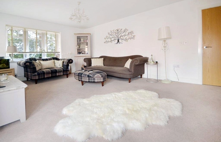 2 bedroom apartment for sale - Hill View Court, 13 Bhamra Gardens, Maidenhead, Berkshire, SL6