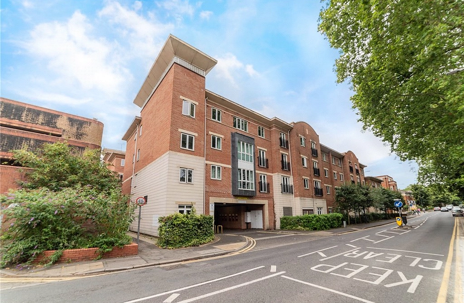 2 bedroom apartment for sale - Park View, Grenfell Road, Maidenhead, Berkshire, SL6 - Property View 1